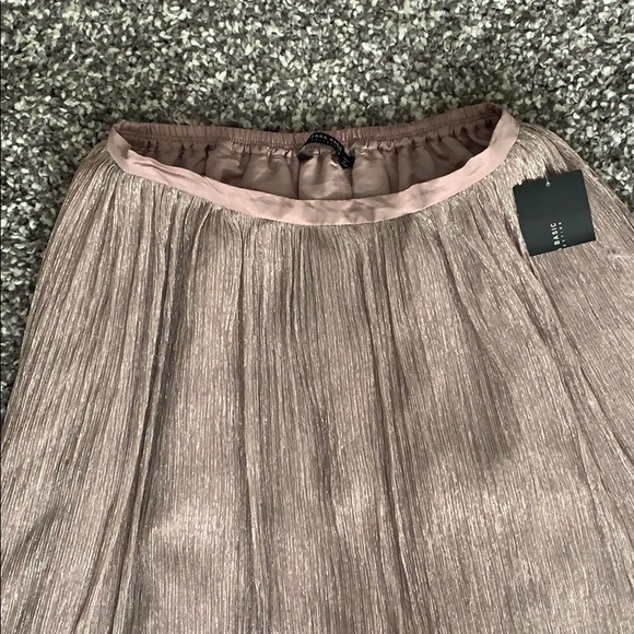 Zara - Picture 3 of 5